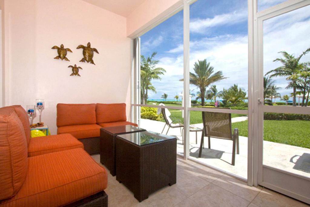تريجر كاي Bahama Beach Club Resort الغرفة الصورة
